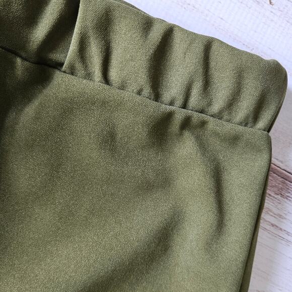 Shein Army Green Cropped Pant sz Small - Picture 3 of 3